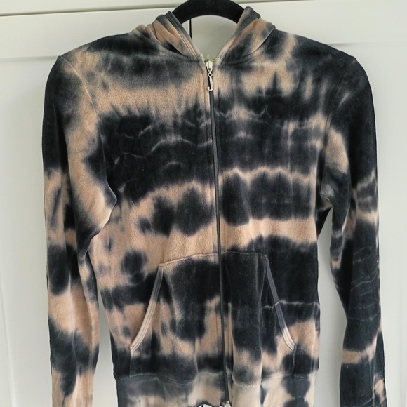 💋Juicy Velour TIE DYE HOODIE Large NWOT - Picture 1 of 9